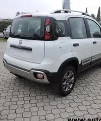 FIAT Panda Cross 1.3 MJT 95 CV S&S 4x4 EURO 6 01 FIAT Panda Cross 1.3 MJT 95 CV S&S 4x4 EURO 6 01