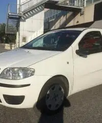 FIAT Punto 1.3 MJT Van 4 Posti Clima Servo Euro 4 FIAT Punto 1.3 MJT Van 4 Posti Clima Servo Euro 4
