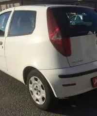 FIAT Punto 1.3 MJT Van 4 Posti Clima Servo Euro 4 FIAT Punto 1.3 MJT Van 4 Posti Clima Servo Euro 4