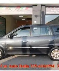 KIA Carens 1.8 16V EX Comfort CLIMATRONIC Radio CD per COMM.