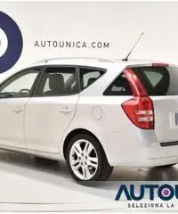 KIA ceed Sportswagon 1.6 CRDI VGT TX PELLE CERCHI 17' SENS CRUISE