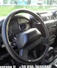 LAND ROVER Defender 90 2.2 TD4 Station Wagon N1