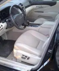 Lexus LS 600 600h L