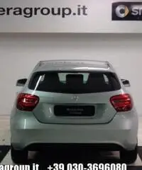 MERCEDES-BENZ A 160 d Automatic Business