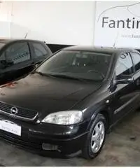 OPEL Astra 1.4i  3P METANO GARANZIA 12 MESI OPEL Astra 1.4i  3P METANO GARANZIA 12 MESI