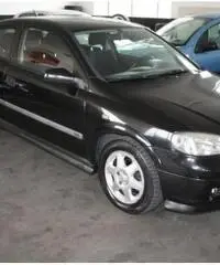 OPEL Astra 1.4i  3P METANO GARANZIA 12 MESI OPEL Astra 1.4i  3P METANO GARANZIA 12 MESI