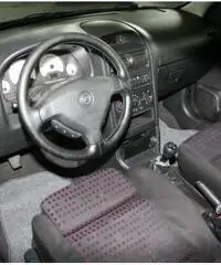 OPEL Astra 1.4i  3P METANO GARANZIA 12 MESI OPEL Astra 1.4i  3P METANO GARANZIA 12 MESI