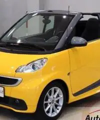Smart ForTwo CABRIO 1000 52kW 71CV MHD PASSION AUTOMATICA Smart ForTwo CABRIO 1000 52kW 71CV MHD PASSION AUTOMATICA