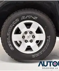 TOYOTA FJ Cruiser 4 4X4 GPL AUTOCARRO AUT SENSORI CRUISE CERCHI 17' TOYOTA FJ Cruiser 4 4X4 GPL AUTOCARRO AUT SENSORI CRUISE CERCHI 17'