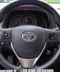 TOYOTA RAV 4 RAV4 2.2 D-CAT A/T 4WD Style
