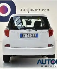 TOYOTA Verso-S 1.3 MT ACTIVE AUT SENS TELECAM SOLO 33.000 KM TOYOTA Verso-S 1.3 MT ACTIVE AUT SENS TELECAM SOLO 33.000 KM