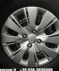 TOYOTA Yaris 1.0 5 porte Cool MY16 TOYOTA Yaris 1.0 5 porte Cool MY16