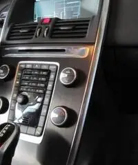 Volvo Xc60 D3 Geartronic - NAVIGATORE+BROWSER+BLUETOOTH+SENS.PARCH+CRUISE FULL