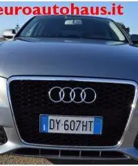 AUDI A4 Avant 2.7 V6 TDI  mult. Advanced (Navi,DVD,Pelle)