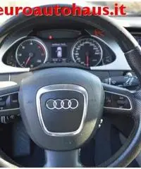 AUDI A4 Avant 2.7 V6 TDI  mult. Advanced (Navi,DVD,Pelle)