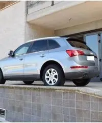 AUDI Q5 2.0 TDI 170 CV quattro S tronic NAVI DVD SENSORI