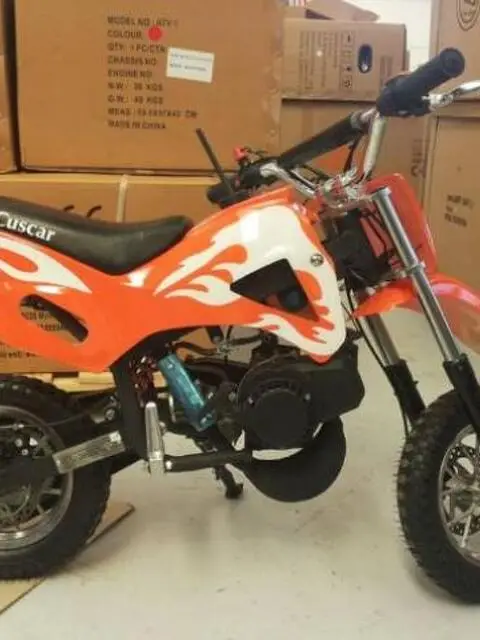 CROSS MINI 49CC 2 TEMPI MINIMOTO PITBIKE RUOTA 8' POLLICI CROSS MINI 49CC 2 TEMPI MINIMOTO PITBIKE RUOTA 8' POLLICI