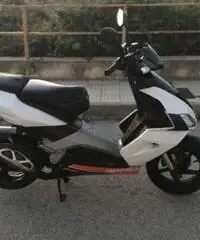 Vendo Aprilia sr 50
