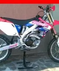 HONDA CRF 450 R osso - 30 HONDA CRF 450 R osso - 30