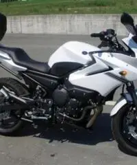 YAMAHA XJ Naked cc 600