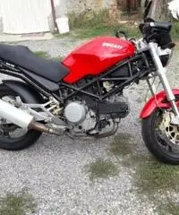 DUCATI Monster 620 .