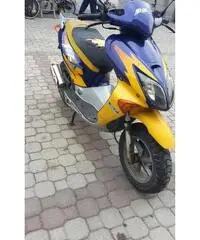 HONDA X8r Scooter cc 50 HONDA X8r Scooter cc 50
