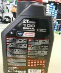 OLIO PER MISCELA 2 T. MOTUL MINERALE