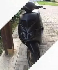Piaggio Zip SP