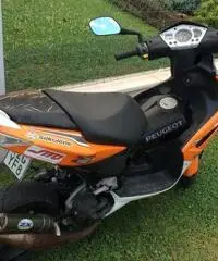 Vendo scooter 50 cc.