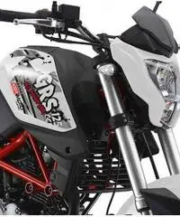 NUOVO . Moto GRS 125