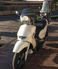 APRILIA Scarabeo 300 Special Passaggio e Garanzia Incluso APRILIA Scarabeo 300 Special Passaggio e Garanzia Incluso
