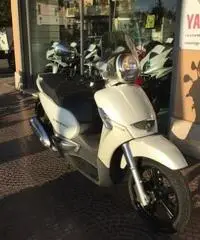 APRILIA Scarabeo 300 Special Passaggio e Garanzia Incluso APRILIA Scarabeo 300 Special Passaggio e Garanzia Incluso