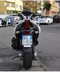 APRILIA SRV 850 Ott. 2o12 euro3 Originale Tagliandato APRILIA SRV 850 Ott. 2o12 euro3 Originale Tagliandato