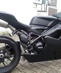 Ducati 848 Evo 2011