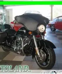HARLEY-DAVIDSON FLHX Street Glide *scarichiV&H*borse e crepuscolare pelle*schienalin HARLEY-DAVIDSON FLHX Street Glide *scarichiV&H*borse e crepuscolare pelle*schienalin
