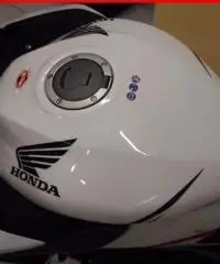 HONDA CB650F Bianco - 1 HONDA CB650F Bianco - 1