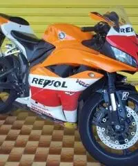 HONDA CBR 600 RR 2009