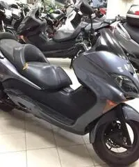 HONDA Forza Prezzo finito su strada. Garanzia omaggio HONDA Forza Prezzo finito su strada. Garanzia omaggio