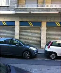 Zona Cit Turin : Negozio Ristrutturato