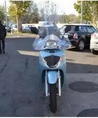 HONDA SH 150 i D/T Apr.2oo5 €. 1.000 HONDA SH 150 i D/T Apr.2oo5 €. 1.000