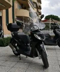 HONDA SH 150 Passaggio e Garanzia Incluso HONDA SH 150 Passaggio e Garanzia Incluso