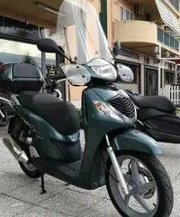 HONDA SH 150 PASSAGGIO E GARANZIA INCLUSO HONDA SH 150 PASSAGGIO E GARANZIA INCLUSO