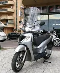 HONDA SH 150 Prezzo finito su strada. Garanzia omaggio HONDA SH 150 Prezzo finito su strada. Garanzia omaggio