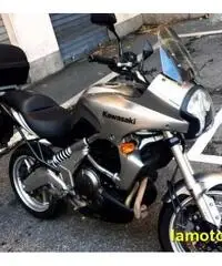 KAWASAKI Versys 650 Uniprò Garanzia 24 Mesi  + Permute KAWASAKI Versys 650 Uniprò Garanzia 24 Mesi  + Permute