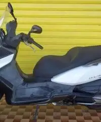 KYMCO Downtown 300i 2009 KYMCO Downtown 300i 2009