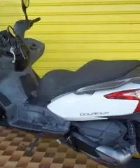 KYMCO Downtown 300i 2009 KYMCO Downtown 300i 2009