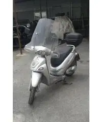 Kymco People 150 anno 2005 Kymco People 150 anno 2005