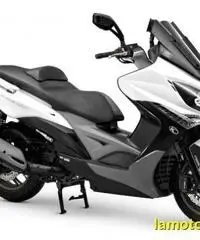 KYMCO Xciting 400i . KYMCO Xciting 400i .