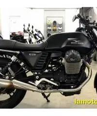 MOTO GUZZI V7 Stone, Uniprò Garanzia 12 Mesi  + Permute MOTO GUZZI V7 Stone, Uniprò Garanzia 12 Mesi  + Permute