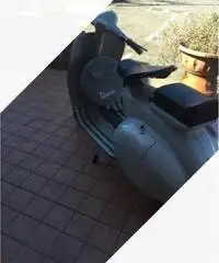 Piaggio Vespa 125 L - Anni 60 Piaggio Vespa 125 L - Anni 60